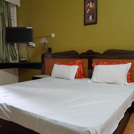 Palm Grove 1 Bhk Apartment At Candolim Beach With Free Wifi 外观 照片